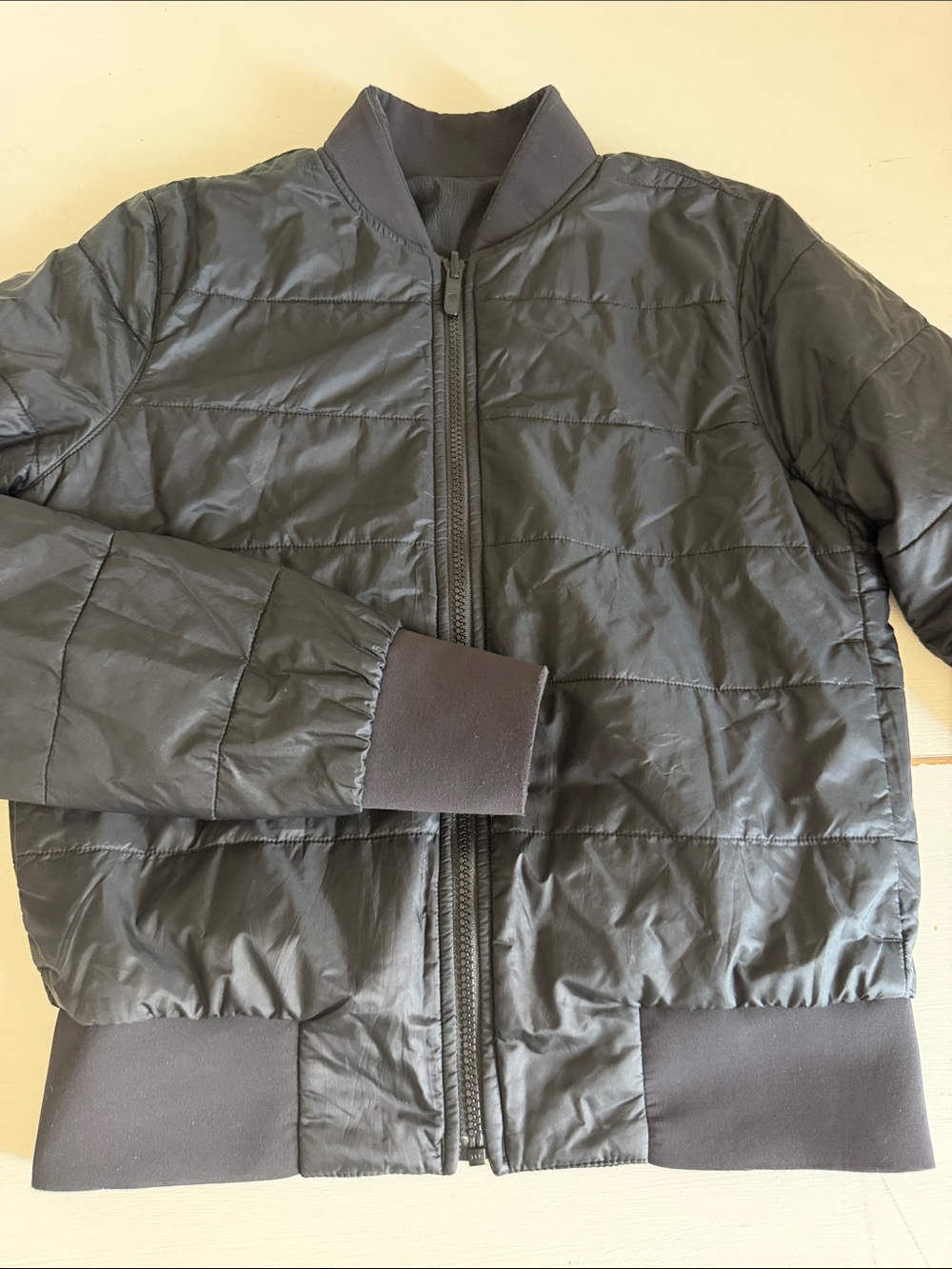 Lululemon Reversible Bomber Jacket Women’s Size 4 Black Zip Up Excellent